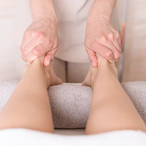 reflexology 2x ebd007b0 1bc8 46e7 917a 1ee58a1866b2 300x300 jpg